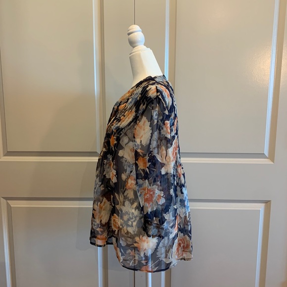 Joie Sheer Floral Silk Blouse! - Picture 2 of 8